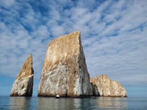 kicker rock leon dormido